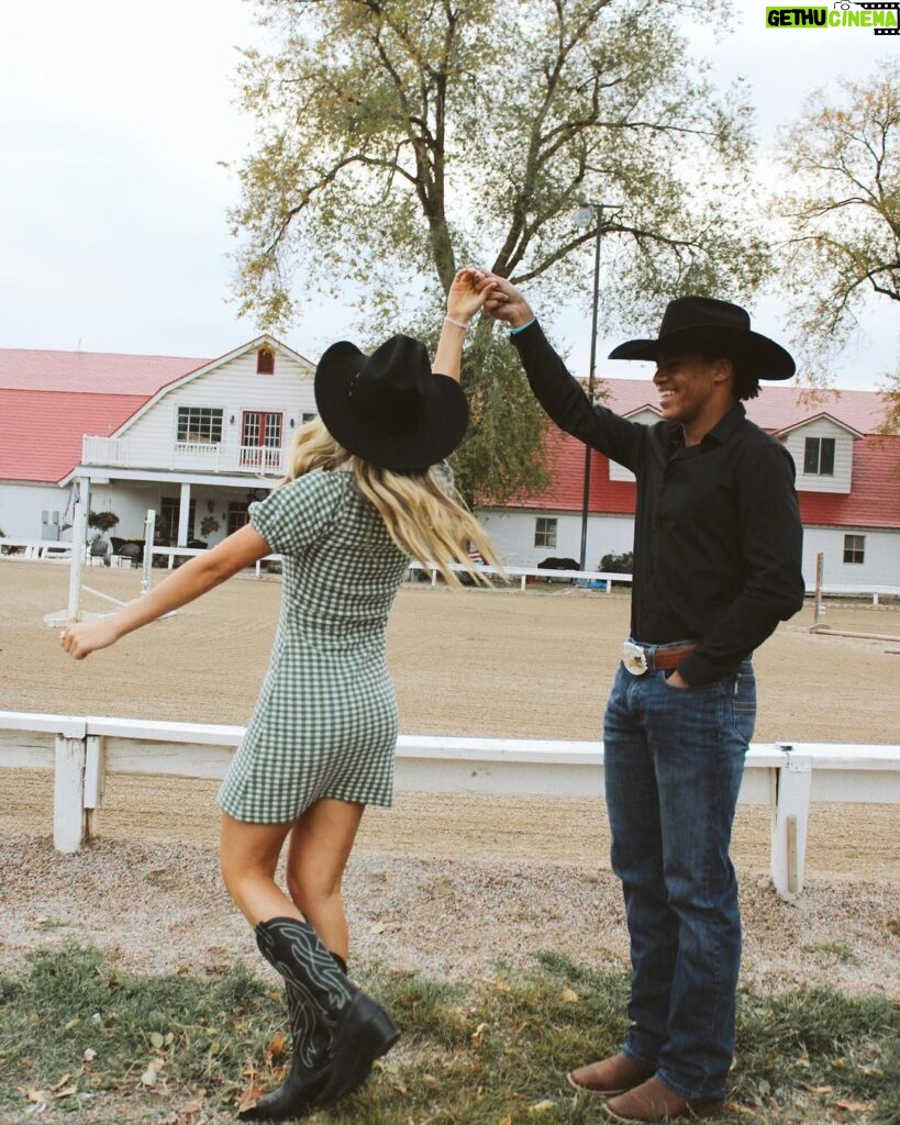 Alexus Oladi Instagram - Harvest 🤠 Saltaire Farm Equestrian Center