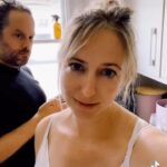 Ali Bastian Instagram - @davidcomahony loves an upstage 🤣🖤😘 #motherhood #parentlife