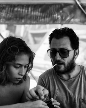 Alican Yücesoy Instagram - “Deniz börülcesini nasıl yapıyoruz ?” @behicburhanlioglu ( 📷 @balcayucesoy )