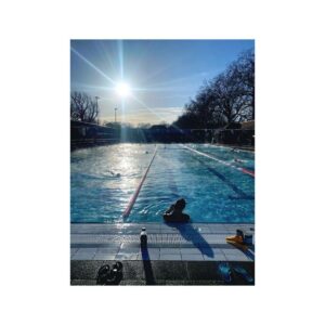 Alice Levine Instagram - So great to be back - a perfect winter swim earlier☀️❄️