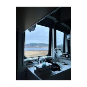 Alice Levine Instagram - We bought waterproof trousers, nearly missed the sleeper train, packed too many chocolate buttons and went and kipped on the floor in some remote bothies in the Highlands. We walked with huge bags, made fires and boiled water from the stream for a thimble of tea. It was excellent. And I only nearly cried once. A PB.

*what a difference a week in weather makes 🥶