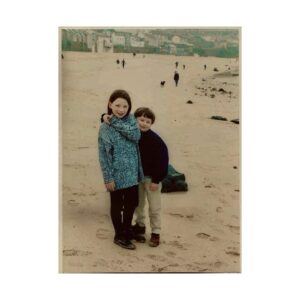 Alice Levine Instagram - Tragically (drag-ically?!) taken at a Valentine’s Day event for a dating app where my brother was my date. Just let that sink in. The OG @siblingsordating ambassadors - happy birthday @maximilianpics, you’re one of the tallest brothers I have. Miss the days when we used to actually see each other all the time 💕(also that is an adult male he’s giving a piggy back ride to not a child aka @actualjack) 🎂