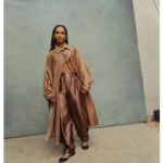 Alicia Keys Instagram - I love getting smarter. I love being more conscious. I love being aware of what I think. I love being in touch with what I think and being comfortable knowing that what I know is the right thing for me, that I don’t have to seek so much validation from everybody else to decide if that’s a good thing for me or not. I think you get more beautiful as you get older, too. I feel like there’s something about it. Your heart opens more. You have a quality about you that is so much stronger in a way. I really know that you become more beautiful as you recognize these things about yourself….. @thecut 💜💜💜