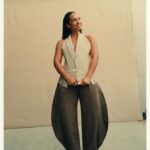 Alicia Keys Instagram - I love getting smarter. I love being more conscious. I love being aware of what I think. I love being in touch with what I think and being comfortable knowing that what I know is the right thing for me, that I don’t have to seek so much validation from everybody else to decide if that’s a good thing for me or not. I think you get more beautiful as you get older, too. I feel like there’s something about it. Your heart opens more. You have a quality about you that is so much stronger in a way. I really know that you become more beautiful as you recognize these things about yourself….. @thecut 💜💜💜