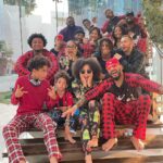 Alicia Keys Instagram - Happy Holidays from The Deans ✨🎁💜
