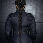 Alicia Keys Instagram - I know what it feels like to wonder if your dreams will ever find their way into the world Sometimes, it takes so much time you’re not sure…. Hell’s Kitchen opening night 🤩🥰 It still feels like a dream! I don’t even have the words. Pure magic 💫✨ Keep your eyes forward. Heart open. And love the journey just as much as you desire the destination 💜💜
