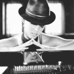Alicia Keys Instagram - I have a special announcement tomorrow…. Stay tuned✨✨✨