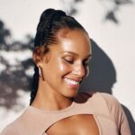 Alicia Keys Instagram - The world is so…. physical. You know, you're not really taught about the spiritual, the soulful, you're not really taught about how important it is to be a full person on the inside. My skin didn’t begin to change until I changed the energy around me, and within me. Big love to @instylemagazine and @keyssoulcare 💜💜💜