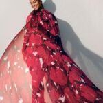 Alicia Keys Instagram - The world is so…. physical. You know, you're not really taught about the spiritual, the soulful, you're not really taught about how important it is to be a full person on the inside. My skin didn’t begin to change until I changed the energy around me, and within me. Big love to @instylemagazine and @keyssoulcare 💜💜💜