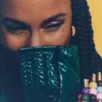 Alicia Keys Instagram - My New York was a place where baggy jeans and boots were the staple fit My New York hid feminine energy to protect herself That’s why I created this collection An updated memory to give you that New York energy because you never start where you finish and the journey is the most incredible part✨ Moncler x Alicia Keys. Now on Moncler.com #MONCLERGENIUS #MONCLERALICIAKEYS