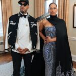 Alicia Keys Instagram - Been holding this incredible news close to the chest!! Now, it’s our pleasure to officially announce GIANTS: Art from the Dean Collection of Swizz Beatz and Alicia Keys opening on February 10 @brooklynmuseum! Tickets to #GiantsBkM available now!!!!!! A MUST SEE SHOW. Link in bio💥💥💥 Let’s get 2024 started!!💜 A BIG special thank you to all the GIANTS in the show!!! @TheDeanCollection @asherald @anamibia #BarkleyHendricks #DeanaLawson @rdeborah191 @derrickadamsny @dj_koolherc #EbonyGPatterson #ErnieBarnes @esthermahlanguart #FridaOrupabo @gordonparksfoundation @hankwillisthomas @hassanhajjaj_larache @chinatowntaylor @jamelshabazz @jarvisboyland @basquiatofficial @jlagarrigue @jordanmcasteel @kehindewiley @kennedyyanko @kwamebphoto @lornasimpson @lynetteyiadomboakye #MalickSidibe #MelekoMokgosi @mickalenethomas @nickcaveart @ninachanel @odiliodita #QualeashaWood @radcliffebaileyjr @studio_voltaphoto #TitusKaphar #ToyinOjihOdutola @tschabalalaself #VaughnSpann #zohraopoku