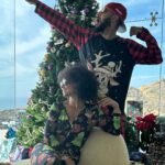 Alicia Keys Instagram - Happy Holidays from The Deans ✨🎁💜