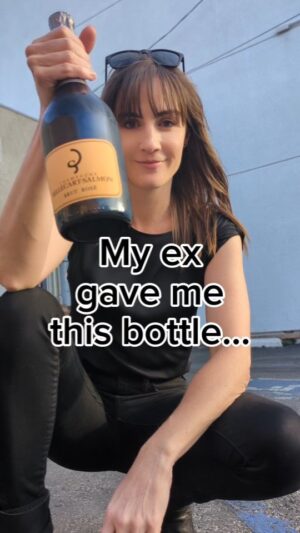 Alison Haislip Instagram - A special occasion...

#lovethewineyourewith