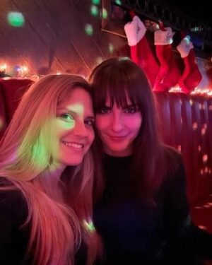 Alison Haislip Instagram - Say hello to the oldest ladies in the karaoke bar. 🎤💃👩‍🎤🎄🎅👵