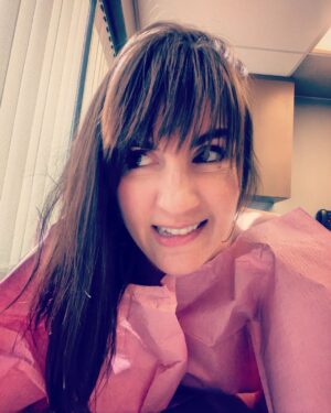Alison Haislip Instagram - WARNING: Swipe ONLY if you want to see how allergic I am to the outdoors.

Turns out, I'm allergic to basically all trees and grass. And while I've always had mild allergies, the ungodly rain SoCal had at the beginning of the year has triggered an allergy in me like I have never known...I have absolutely NO sinus issues, but if I don't take an antihistamine every other day, I break out in hives. It's insane.

So if @zyrtecallergy is looking to sponsor someone this allergy season, I'd love to throw my hat in the ring. 

(Oh and don't worry about that tiny circle that says dogs up in the corner. That's only a mild allergy. Thankfully I can still snuggle all doggos.)