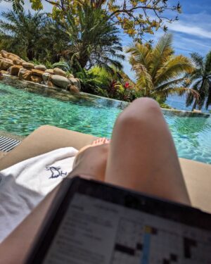 Alison Haislip Instagram - Having a terrible time...

#nytcrossword #dreamday