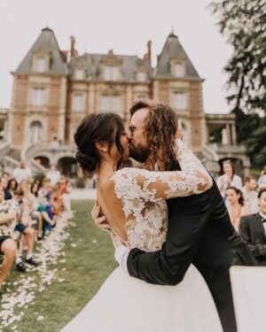 Alizée Williot Instagram - 3 ans de mariage 💍🤍 #22juin2019