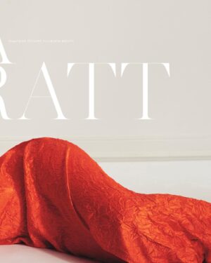 Alva Bratt Instagram - swedish ELLE August issue 🌘🌝☄️
tack @skooghelena för ett fint samtal
❤️‍🔥 fotat av @sinaostlund ❤️‍🔥
min @monttim stylade och kära @kajsasvanbergmakeup gjorde make, @byelvira på hår ♥️ @juliaknyp_elle art director. TACK @ellesverige så ärofyllt ♥️ ~~~