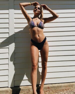 Alyssa Trask Instagram - Sunshine is the best medicine🌞