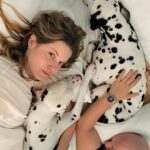 Amanda Cerny Instagram - It’s good morning for a good morning 🥰🐾
