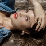Amanda Cerny Instagram - Guess who’s been secretly doubling as a jewelry designer? 🕵️‍♀️💎Excited to unveil Amanda Cerny X GLAMIRA - where sophistication gets a splash of my playful flair! Just in time for Christmas 🎄 , because we all deserve to sparkle a bit extra this season. Perfect for gifting (or self-spoiling 😉 ). Dive into the dazzle baby! ⭐️ #GLAMIRA #ThisIsSoYou #AmandaCernyxGLAMIRA #ad