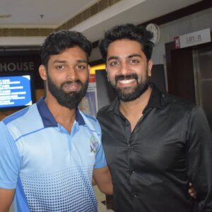 Ameer Vayalar Instagram - With GP actor/TV anchor Govind Padmasoorya @padmasoorya #govindpadmasoorya
#ameervayalar