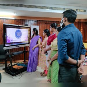 Ameer Vayalar Instagram - Hon ' District Collector Dr. Renu Raj IAS inagurated the SHE Scheme by launching SHE Logo and Promo Video

@wcdkerala 
@feminageorge_ 
@sannadhasenastar 
@ibasiljoseph
@_bincy_jossy
@roshan.roni.dcunha
@a_t_h_e_e_n_a_z
@manoharanoop
@aswin_soman
@fox_one2143
@greyaiders