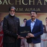 Amitabh Bachchan Instagram – #booklaunch @smmausaja
@ombooksinternationalofficial