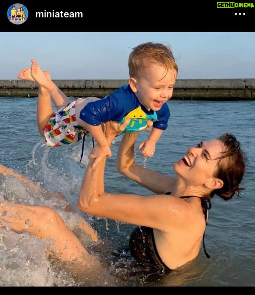 Amy Bailey Instagram - A Mother’s Love > Breathing 🌊 Repost @miniateam 💜