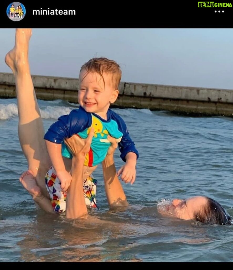 Amy Bailey Instagram - A Mother’s Love > Breathing 🌊 Repost @miniateam 💜