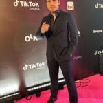 André Marinho Instagram - 📲🏆🌀 #tiktokawards 2022 – sempre com a @giulia ❤️👊🏼