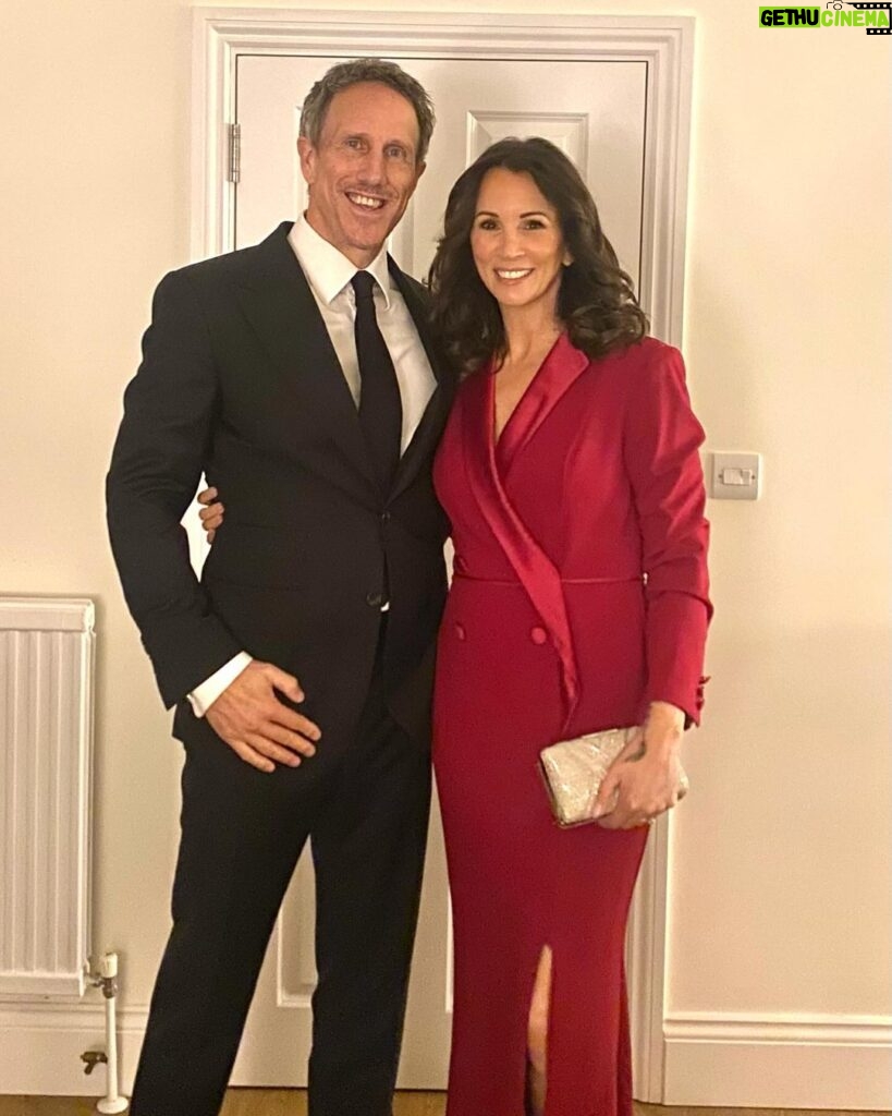 Andrea McLean Instagram - Heading out-out tonight for the @childrenwithcanceruk charity event with Mr F. Dress: @adriannapapell (3 years old) Mr F suit: @tomford (6 years old 👰🏻🤵🏻 Make up: (Done by me) @trinnylondon @charlottetilbury @makeupintelligencegc @urbandecaycosmetics #outout