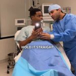 Andrew Bachelor Instagram - Multitasking 😳🤣 @deepakdugarmd