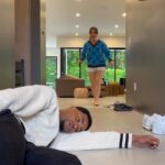 Andrew Bachelor Instagram – Girls take forever to get ready 😩🤣 w/ @amandacerny  @superbadvlad @ashleynocera @alexsharoykin