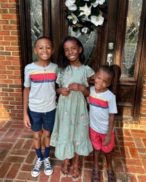 Andrew Gillum Instagram - They are all in “big school” now 🙌🏾🙌🏾🙌🏾 !!!!!

Congratulations on the start of another amazing school year Team Gillum!!!

Prayers for protection and covering for every child and employee in schools everywhere🙏🏾. 

Go get it!!!💪🏾