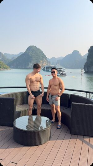 Andrew Neighbors Instagram - Ha long bay