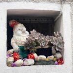 Angel Olsen Instagram - Haven’t made an organic post in a while. I’ve been busy with living and I like it. 🐓