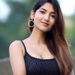 Angel Rai Instagram - Bahut confusion hai ye to 🧐🧐 #foryou #angelrai #angelrai07 #trending #viral #fun #funnyvideos #reelitfeelit #style #love #trend #wings #newreels #newtrend