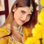 Angel Rai Instagram - कह दो अंधेरे से कही और घर बना ले , मेरे देश में आज रोशनी का त्योहार आया है ।। Happy Diwali to all my friends ❤️ #foryou #foryoupage #trendin #happydiwali #diwaliinstagram #angelrai #wings #love #light #fun #shottmumbai #trending #trendingnow #festival #india #indianfestival