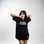 Angela Morena Instagram - Good morning with @unpredictableclothing_ 😎 📸 | @third_rule