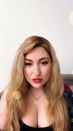 Angela Zahra Instagram - 