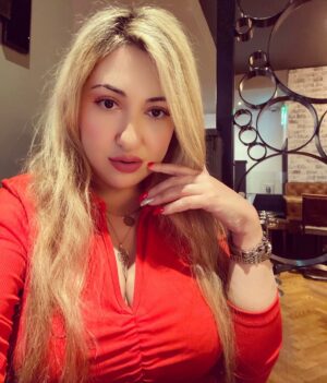 Angela Zahra Instagram - ❤️💋#angelazahra #انجيلا_زهرة