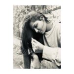 Angelin B Instagram - Magic in madness 🧿 #trendingtamilsong #trendingreels #angelin #nncs #btsv #streetphotography #blackandwhite Chennai, India