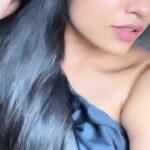 Angelin B Instagram - smuggler alert ‼️ #viangelin #angelin #anchor #positivity #black #pablo #heart #loveislove #peace #vaazhuvaazhavidu 🙏 Chennai, India
