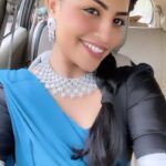 Angelin B Instagram - This one is super special. The costume, the makeup, the destination, the work, the coworker, the team and every other single thing. Super grateful for the lil magics that surprise me. Exciting things coming up! ❤️🧿🧿🧿 Thank you @chennai_jazz for the amazing jewellery ⭐️ #staytuned #suntv #sunnews #sunnatchathrakondattam #viruthunagar #halfsaree #blue #peace #gratitude #recentforrecent #trendingsong #trendingreel #trending