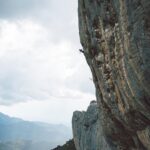 Angie Scarth-Johnson Instagram - 𝖦𝗅𝗈𝖻𝖺𝗅 𝖼𝗅𝗂𝗆𝖻𝗂𝗇𝗀 𝖽𝖺𝗒🤍 For everything climbing has given me , everything it’s shown me and the journey it’s taken me on. 📸 @honngy @alexaristei @thenorthface @thenorthface_aunz