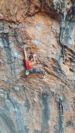 Angie Scarth-Johnson Instagram - ‘Koala’ 8b ✅🔴
Back home in Spain 😊 sneaking in a few climbing days before heading into the gym for a while!

@redbullau @climbing_anchors @thenorthface_aunz @tenayaclimbing @camp1889 @mytendon  @cvok9c @climbersagainstcancerofficial @climbskinspain @frictionlabs #neverstopexploring #tenayaclimbing #climbinginspain #womanclimbers #climbskin #chalkupless #newstandardinchalk #climbinganchors no