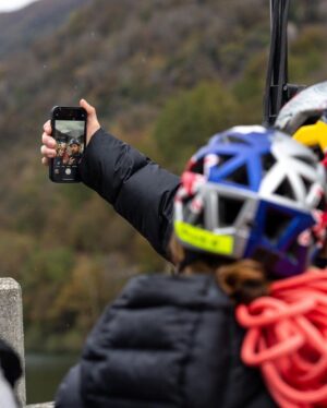 Angie Scarth-Johnson Instagram - Blinked and it was over.🎊❤️🧸

📸 1,3,7 @honngy 
📸6,8 @alexaristei 
📸9 @armandpou 

@thenorthface_aunz @thenorthface @redbullau @redbull @tenayaclimbing @camp1889outdoor @climbing_anchors