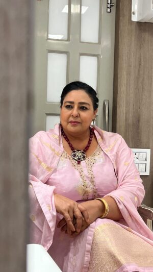 Anita Devgan Instagram - 💗 The Magic Is In YOU 💗

outfit : @label_ramtex 
styling : @mann30preet