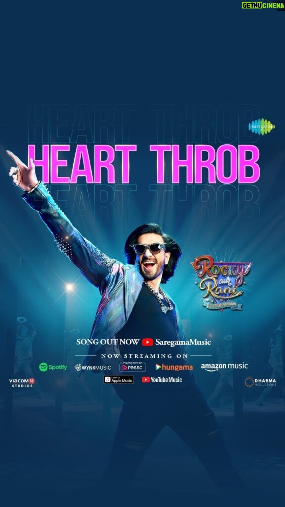 Anjali Anand Instagram - One glimpse of him has everyone going “Oh My God!” Behold the #HeartThrob - Song Out Now! #RockyAurRaniKiiPremKahaani - a film by Karan Johar in his 25th anniversary year, in cinemas now - book your tickets! (Links in bio) Rocky Aur Rani Kii Prem Kahaani, a film by Karan Johar in his 25th anniversary year #RRKPK @aapkadharam #JayaBachchan @azmishabana18 @ranveersingh @aliaabhatt @varundvn @janhvikapoor @saraalikhan95 @ananyapanday @karanjohar @apoorva1972 @ajit_andhare @_ishita_moitra_ @shashankkhaitan @gogoroy @somenmishra @ipritamofficial @devnegilive @amitabhbhattacharyaofficial @remodsouza @dharmamovies @viacom18studios @saregama_official